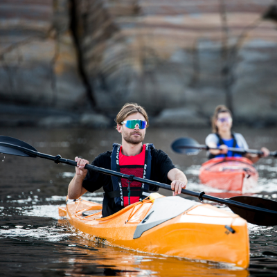 Kayak pour débutants: que faut-il emmener?
